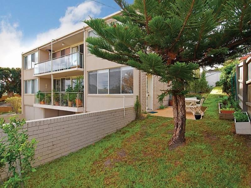 3/57A The Corso, Parkdale, Vic 3195 Property Details