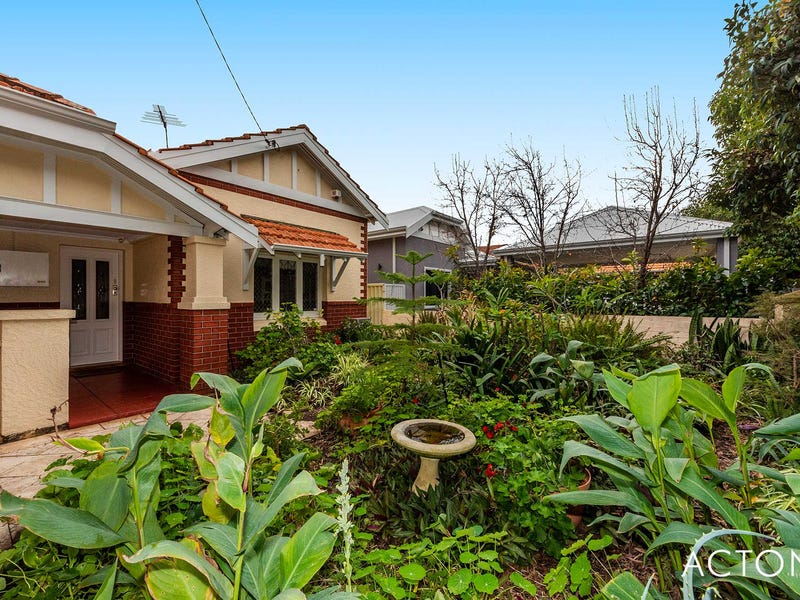 23 Kalgoorlie Street, Mount Hawthorn, WA 6016