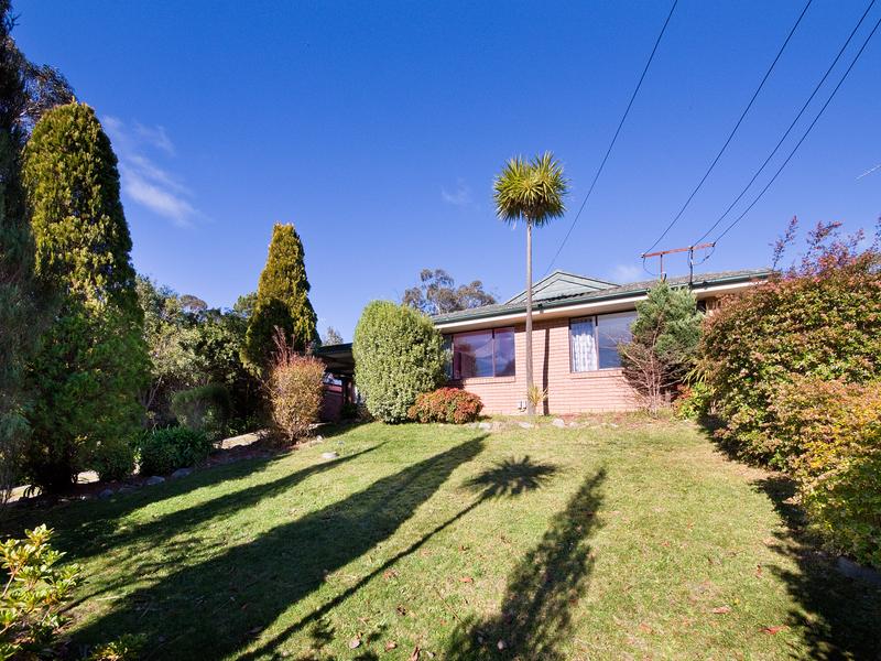 27 Hillier Avenue, Blackheath, NSW 2785