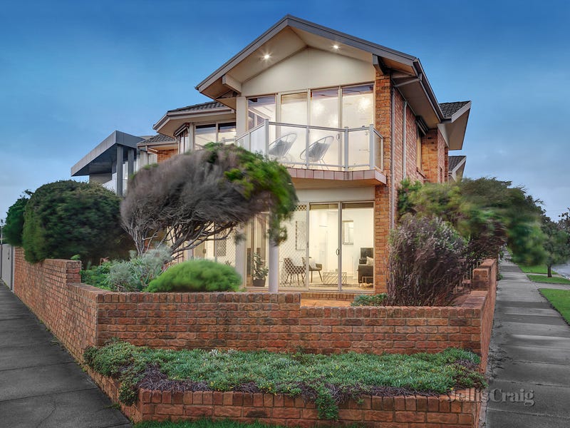 182 Beach Road, Parkdale, Vic 3195 Property Details