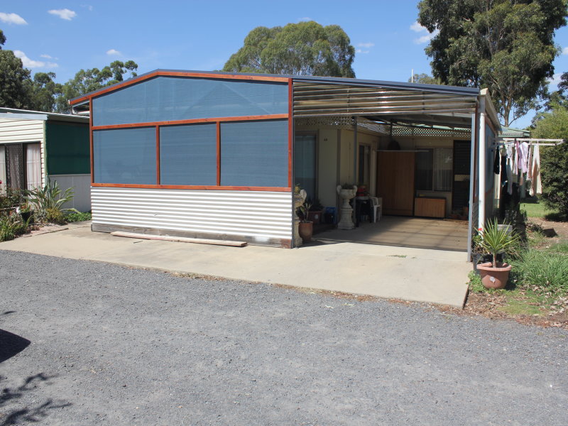 Cabin 48 Westside Caravan Park, Yarrawonga, Vic 3730 Property Details