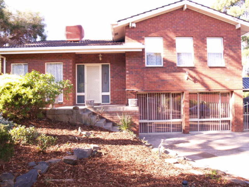 3 Patricia Grove, Hackham, SA 5163 Property Details