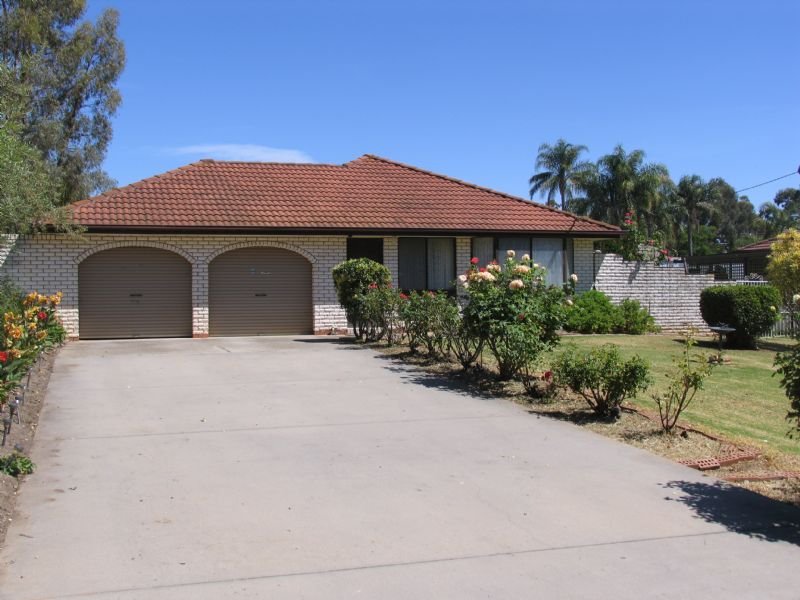 55 Federation Avenue, Corowa, NSW 2646