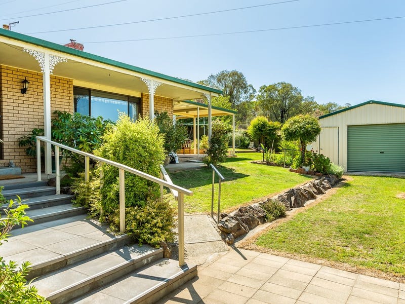 12 Mountain View Drive, Lavington, NSW 2641 House for Sale