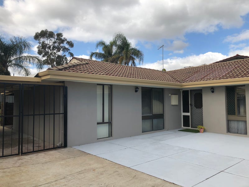 4 Bredhurst Road, Marangaroo, WA 6064