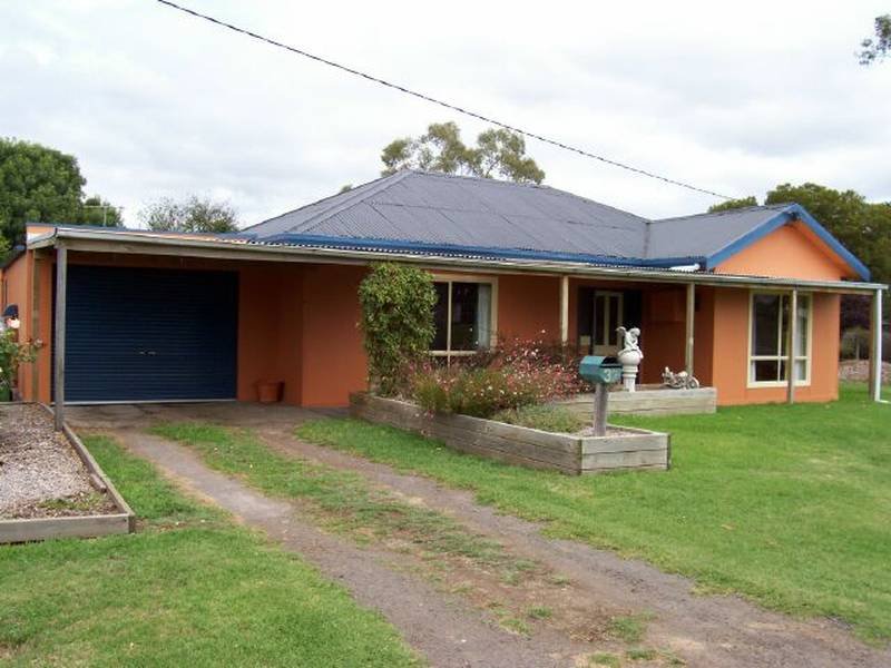 37 Barclay Street, Heywood, Vic 3304 - Property Details 37 Barclay Street, Heywood, Vic 3304