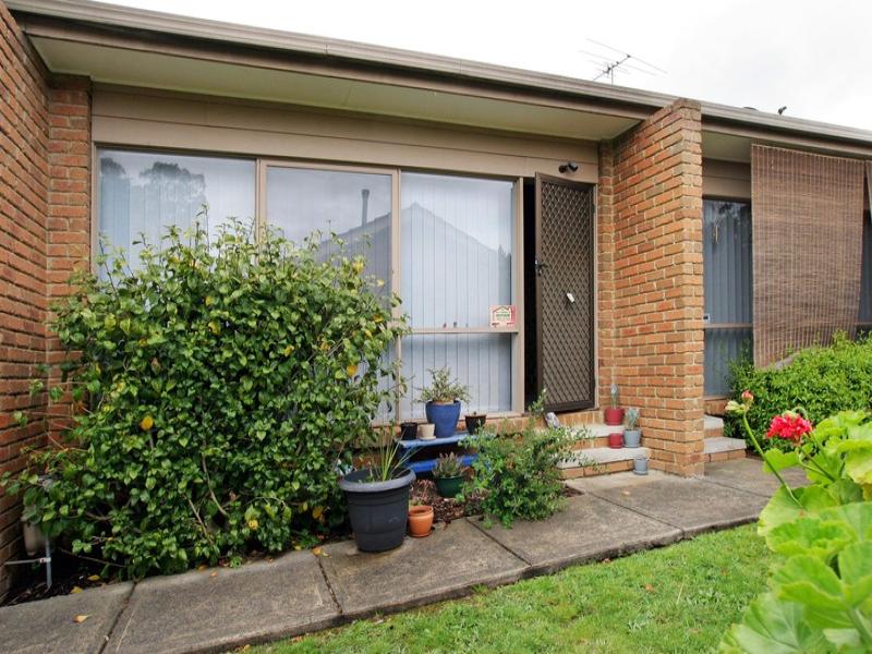 4/73 Cavehill Road, Lilydale, Vic 3140 Property Details