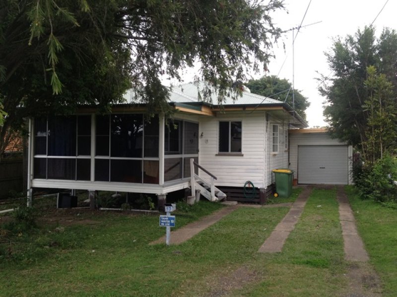 13 Cambridge Street, Silkstone, QLD 4304