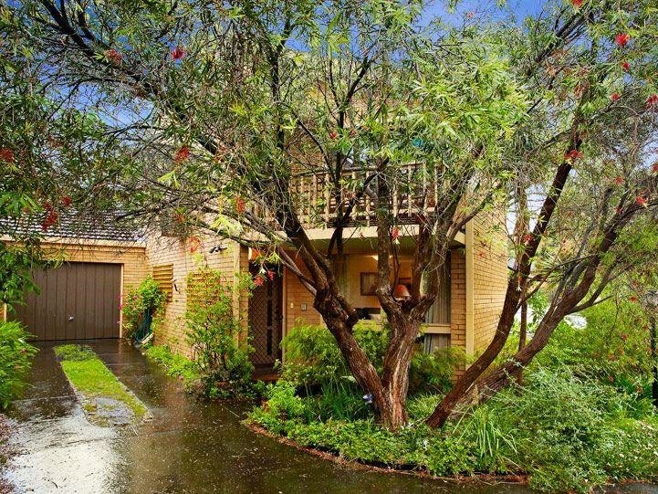 1/18 Medway Street, Box Hill North,