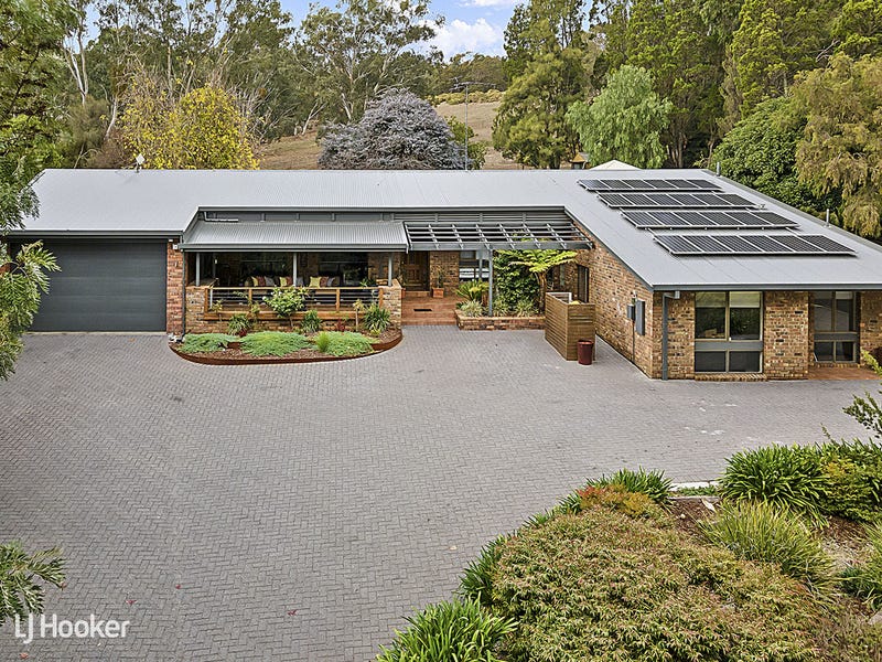 8 William Street, Houghton, SA 5131 Property Details