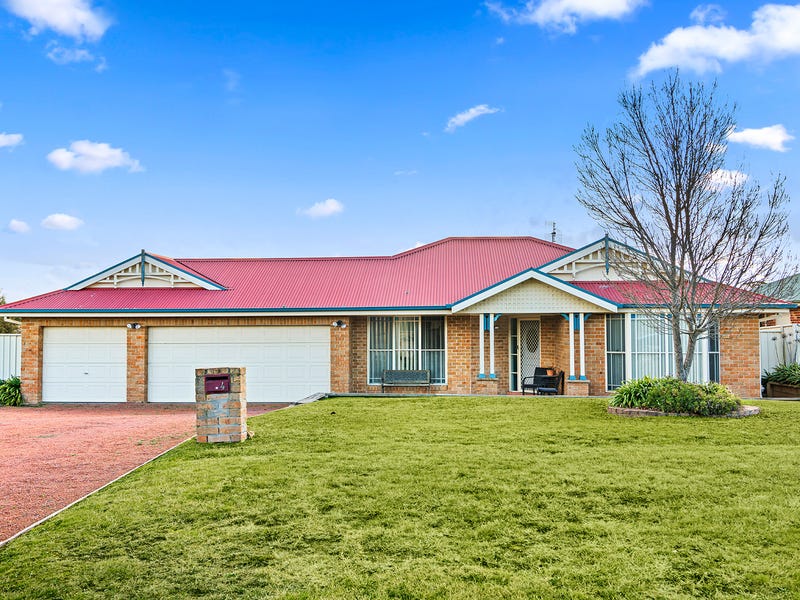 4 Patrick Place, Marulan, NSW 2579