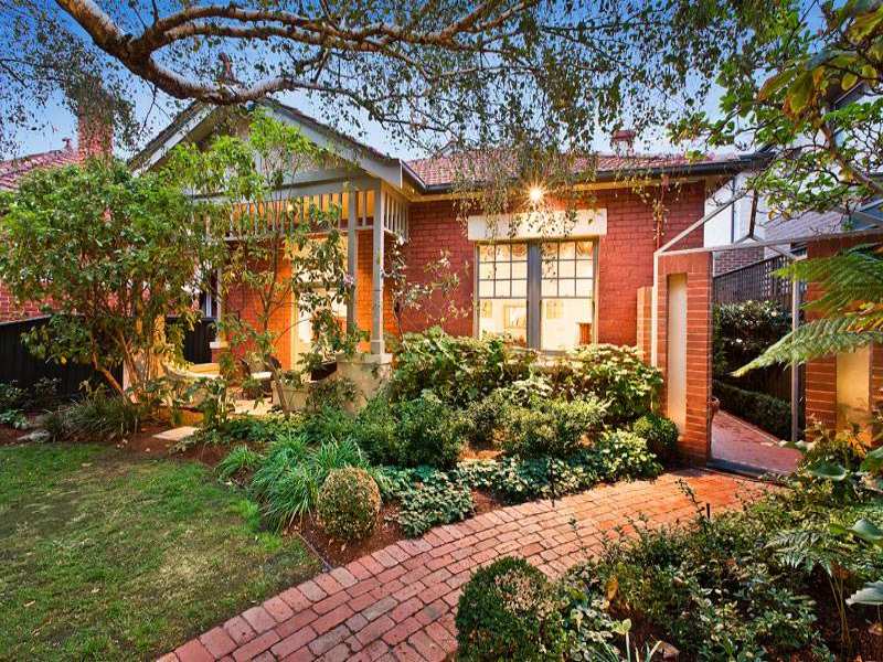90 Broadway, Elwood, VIC 3184