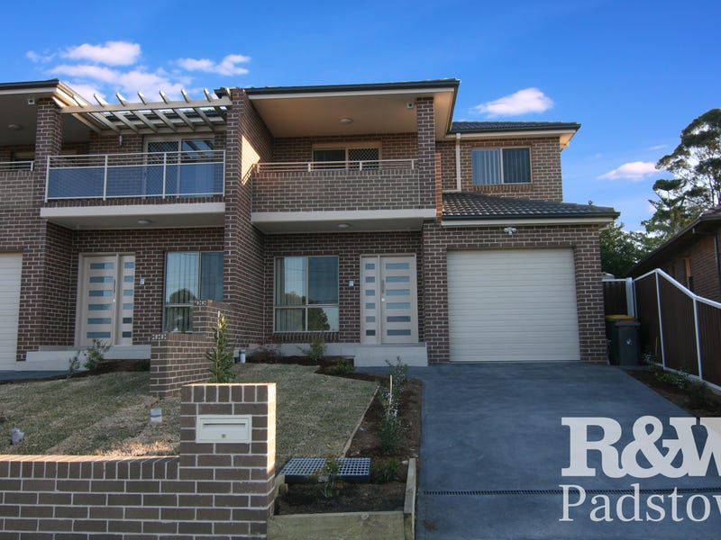 30 Doyle Road, Revesby, NSW 2212