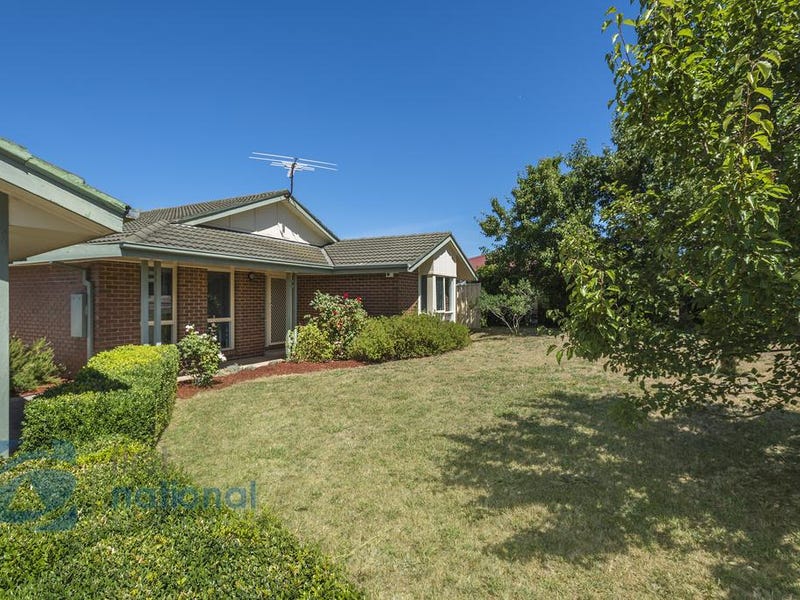 36 Cottage Crescent, Kilmore, Vic 3764 Property Details