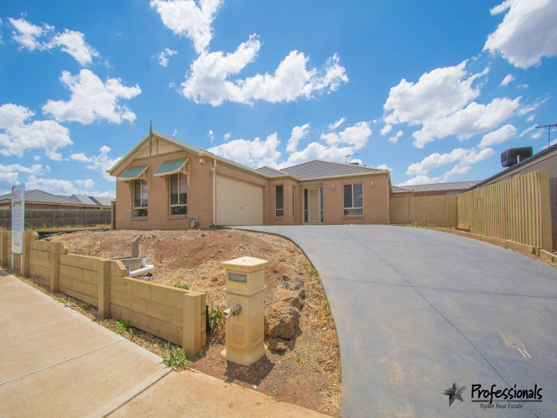62 Christina Crescent, Kurunjang, Vic 3337 Property Details