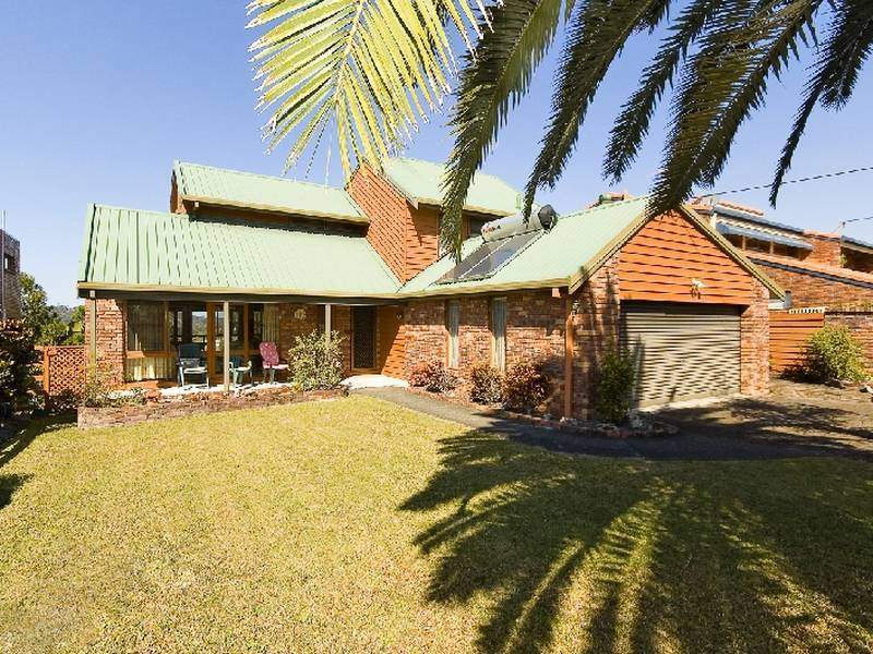 16 Seaview Parade, Elanora, Qld 4221 Property Details