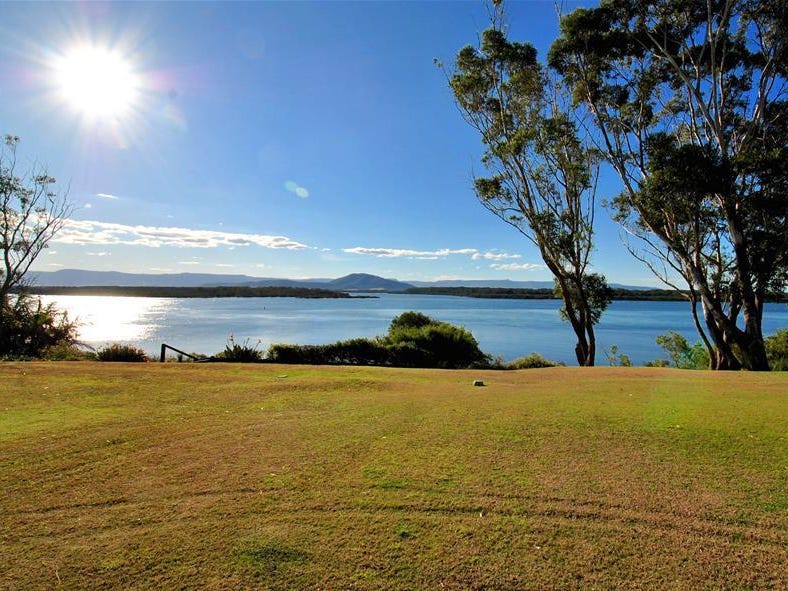 59 Orama Cres, Orient Point, NSW 2540