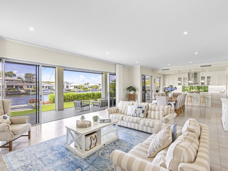 32 The Passage, Pelican Waters, QLD 4551