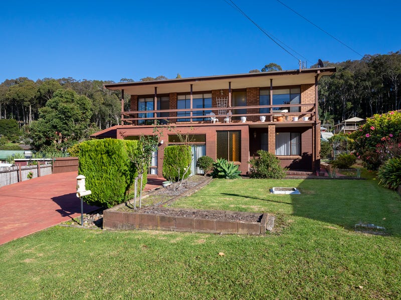 6 Cove Court, North Narooma, NSW 2546