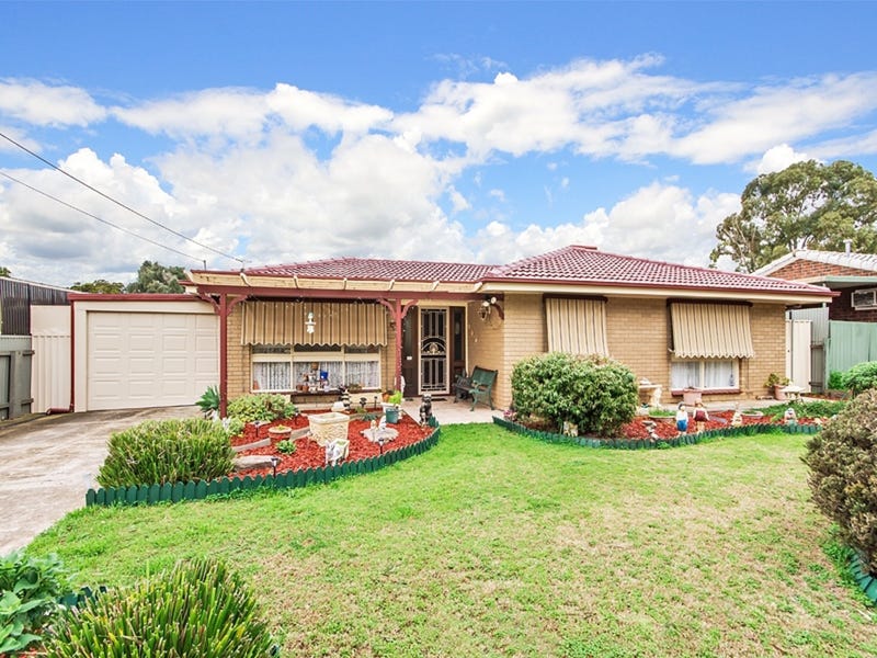 10 Hammond Avenue, Morphett Vale, SA 5162