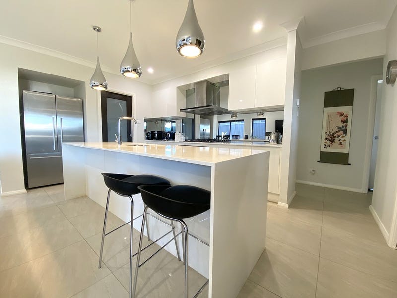 26 Arkenstone Way, Leppington, NSW 2179