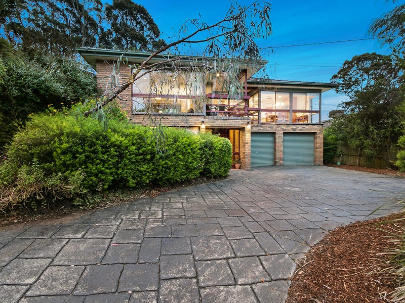 23 Lansell Road, Mooroolbark, Vic 3138 - Property Details