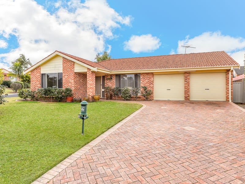 10 Shannon Place, Kearns, NSW 2558 Property Details