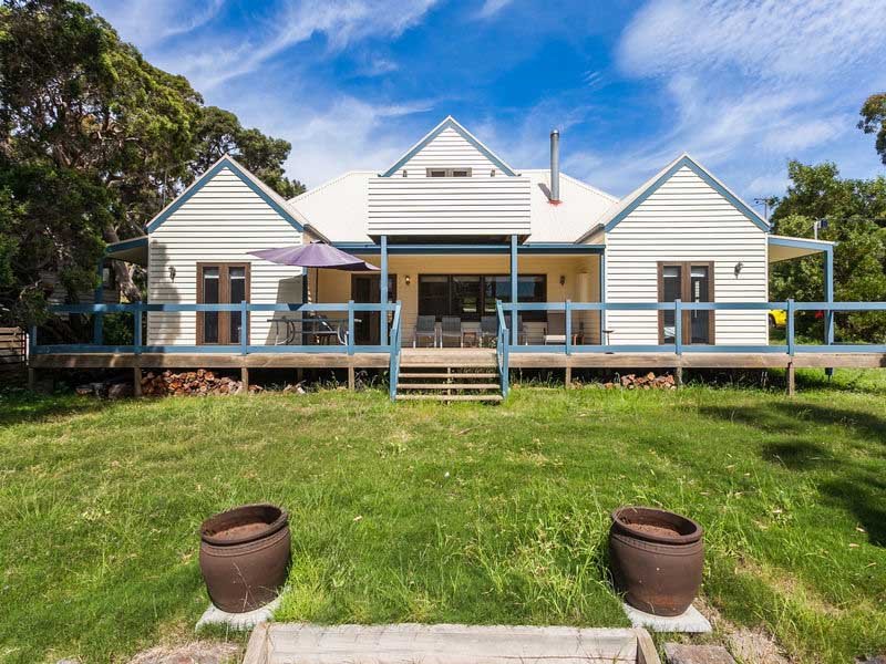 20 Bambra Road, Aireys Inlet, VIC 3231