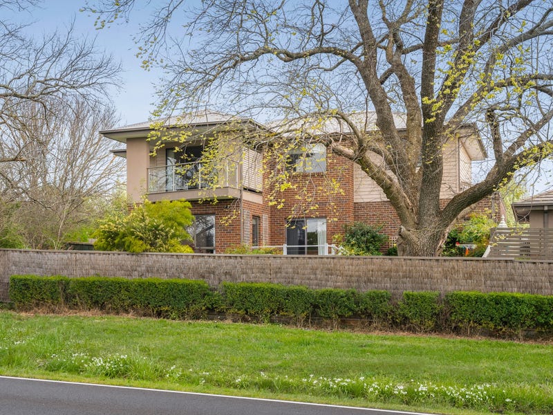 Unit 5/9 Rodney Street, Gisborne, Vic 3437 Property Details