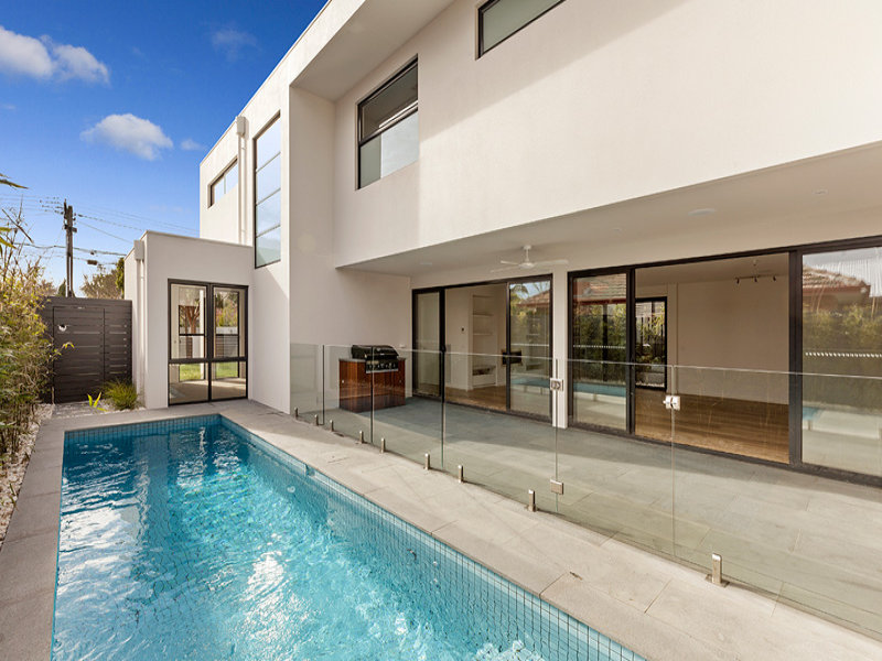 42 Raynes Park Road, Hampton, VIC 3188