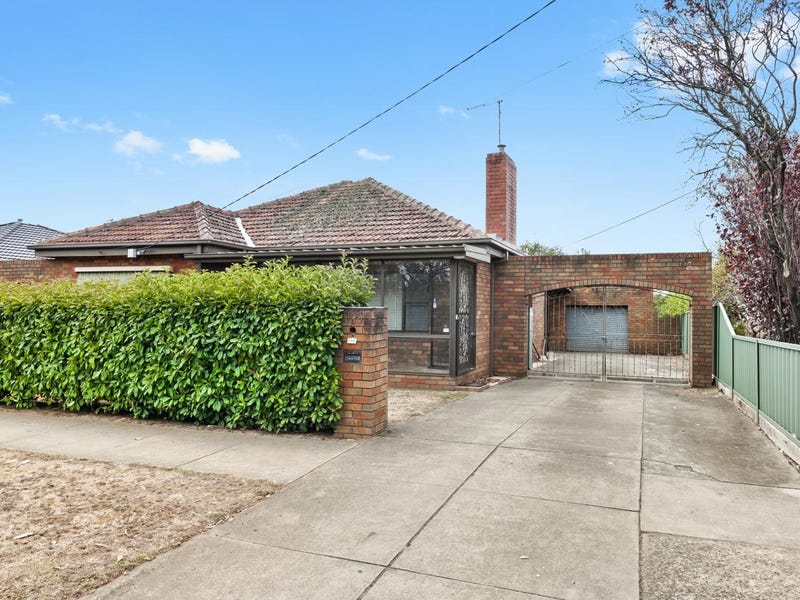 1180 Norman Street, Wendouree, Vic 3355 Property Details