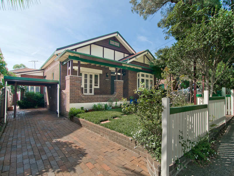 16 Ivanhoe Road, Croydon, NSW 2132
