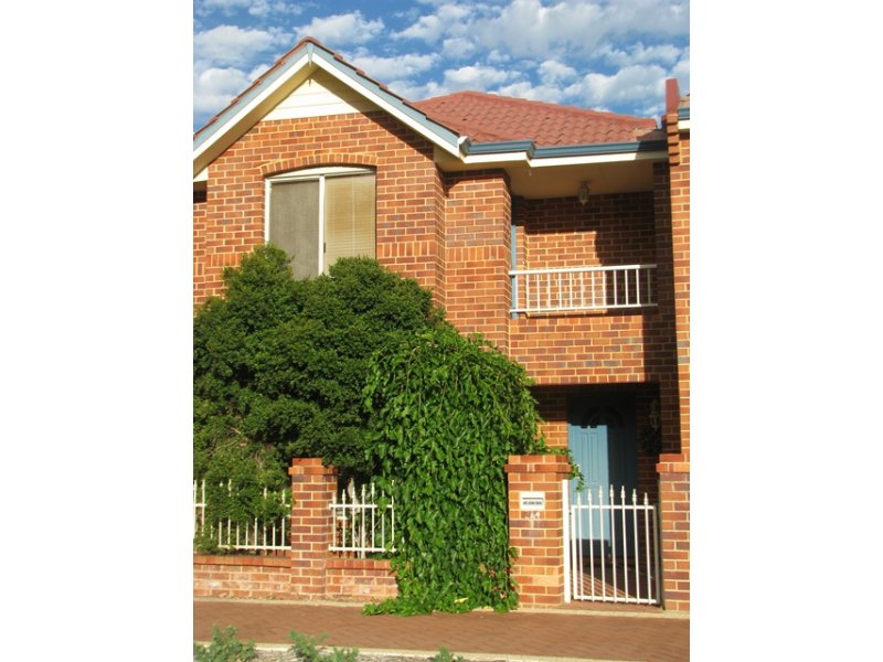 234 Lakeside Drive, Joondalup, WA 6027