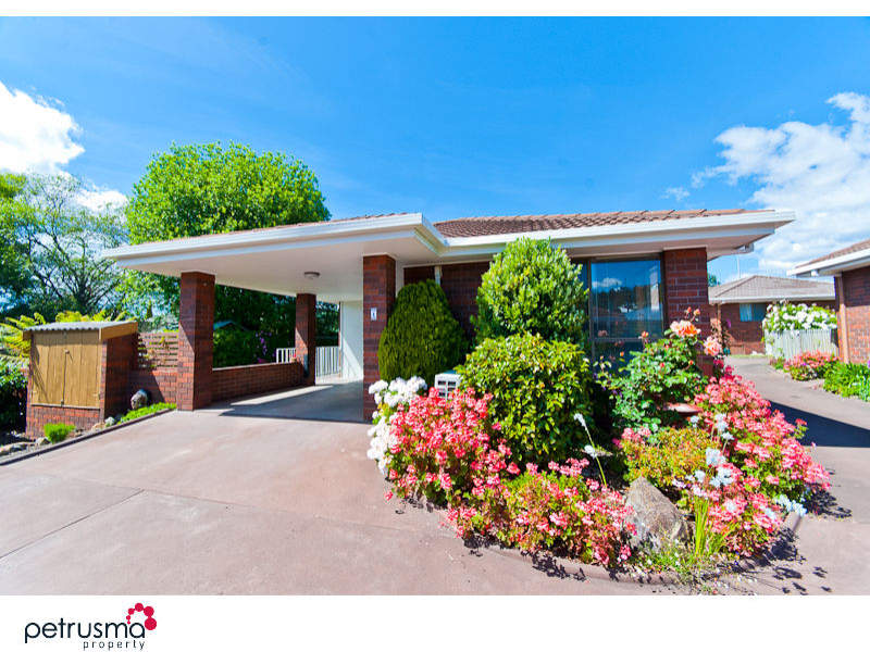 4/15 Park Road, Lindisfarne, Tas 7015 Property Details