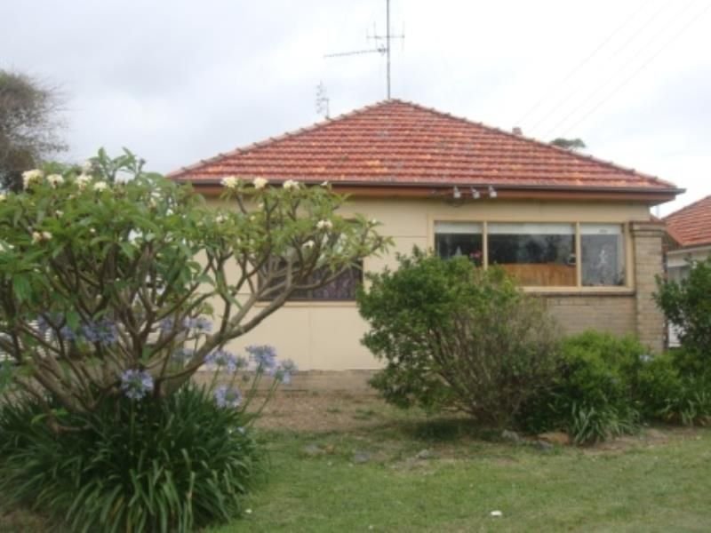 33 Ross Street, Belmont, NSW 2280