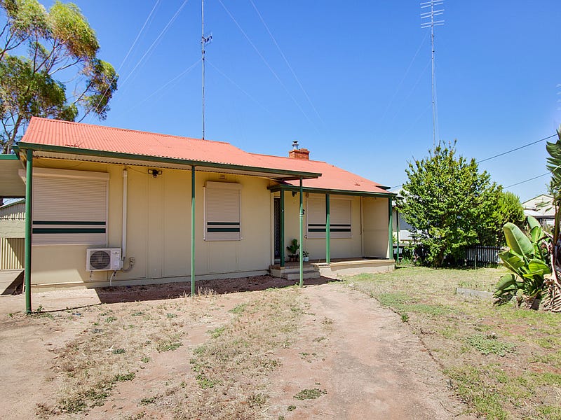 9 Andrew Street, Waikerie, SA 5330 Property Details