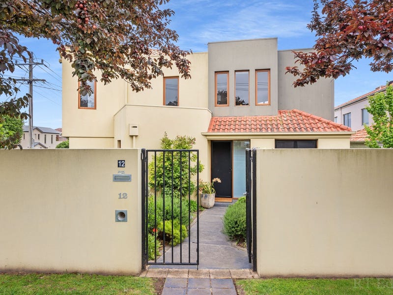 12 Queen Street, Mornington, Vic 3931 Property Details