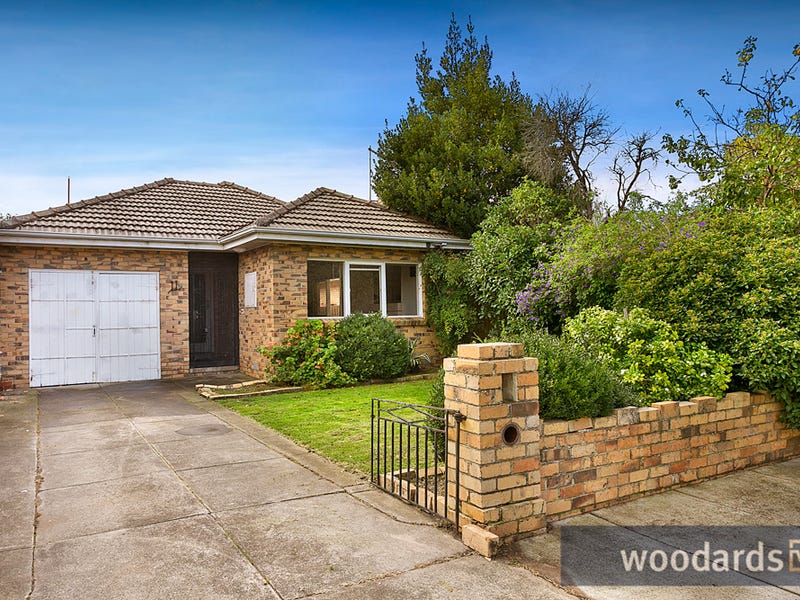11 Lydia Street, Bentleigh, Vic 3204 Property Details