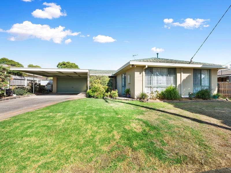 8 Sandra Court, Sale, Vic 3850 Property Details