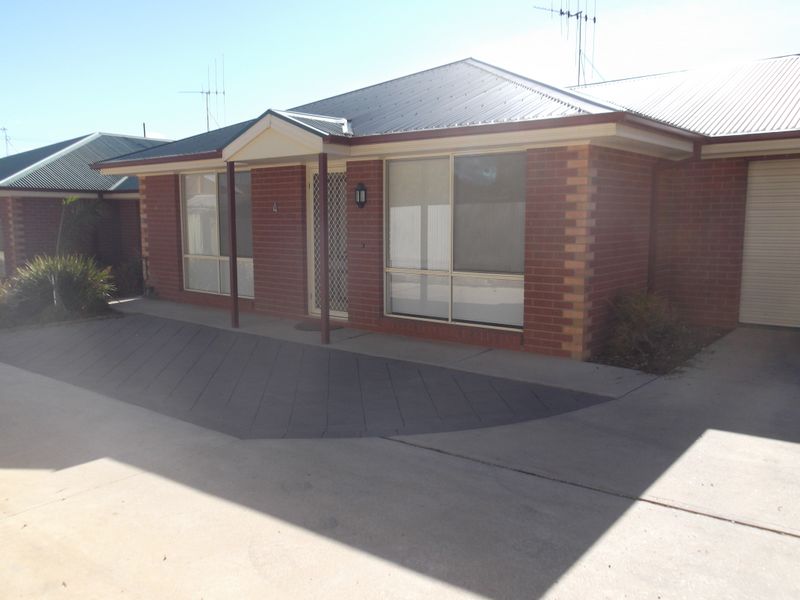4/131 Stradbroke Avenue, Swan Hill, VIC 3585