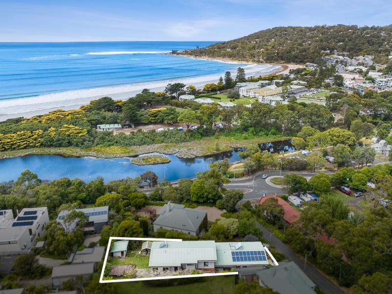 2 Waverley Avenue, Lorne, Vic 3232 Property Details