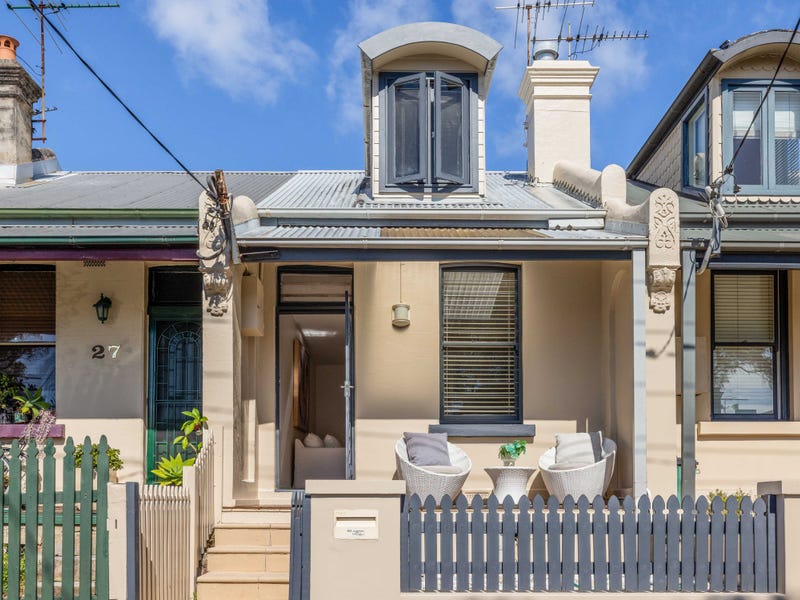 Balmain property discount sold