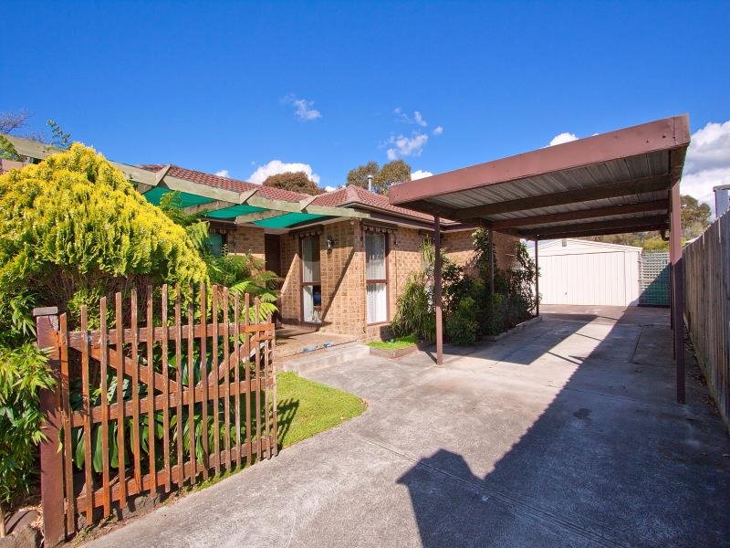 52 Gairloch Drive, Frankston, Vic 3199 Property Details