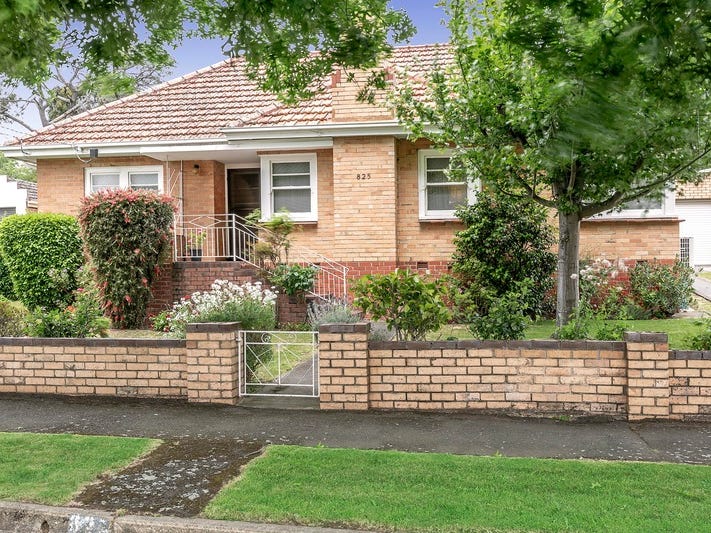 825 Bond Street, Mount Pleasant, VIC 3350