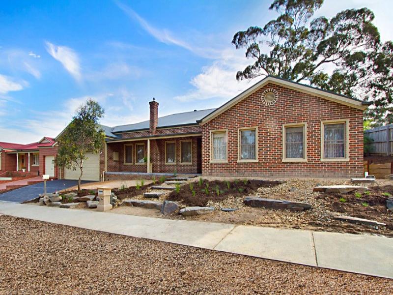 73 Stewarts Lane, Sunbury, Vic 3429 Property Details