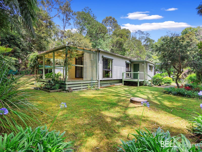 11 Old Warburton Road, Warburton, Vic 3799 House for Sale