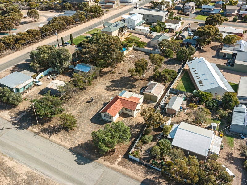 3 Bedroom Houses for Sale in Port Hughes, SA 5558