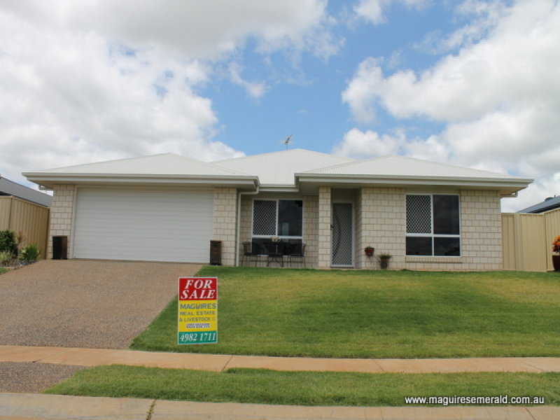 6 Canterbury Road, Emerald, Qld 4720 Property Details