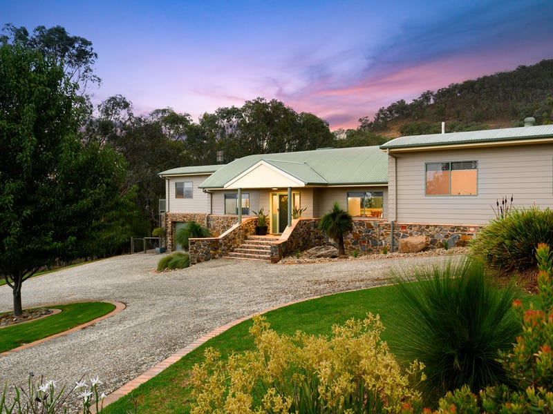 15 Howards Road, Baranduda, Vic 3691 Property Details