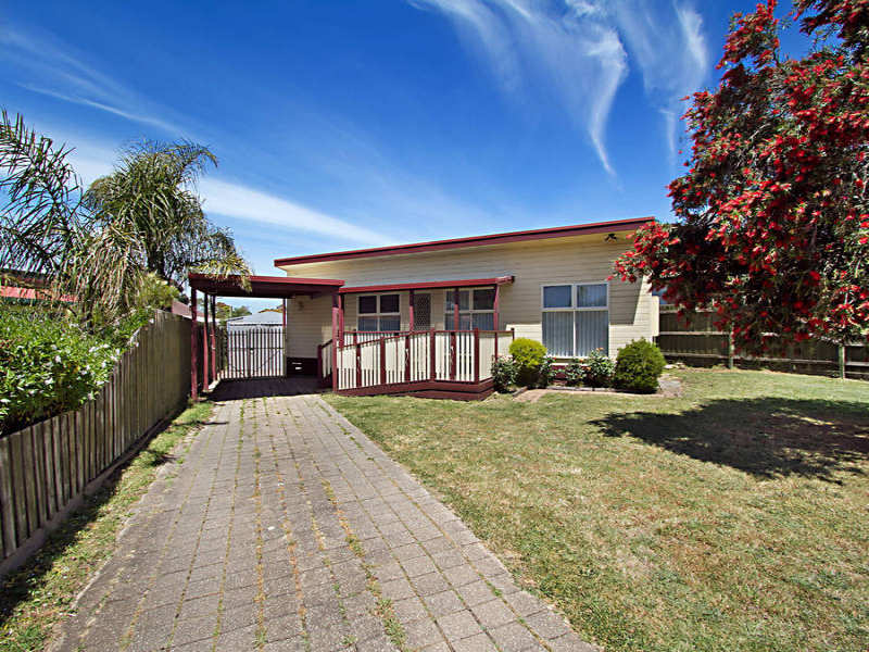 13 Oxley Street, Sunbury, Vic 3429 Property Details